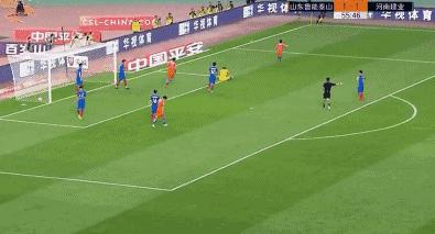 就在刚刚！一场2-1让全中超都睡不着了，26岁新星最强绝招真强悍