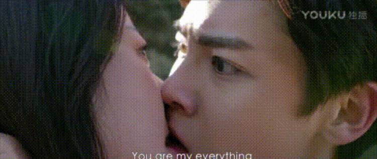 咬破嘴唇舌头,咬破嘴唇