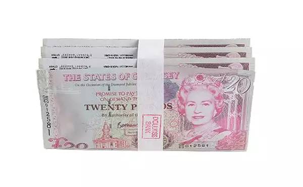 嘿品你没看错，人民币美元英镑随意撕！