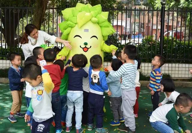 幼儿园书香润童心阅读伴成长视频,幼儿园阅读书香润童心