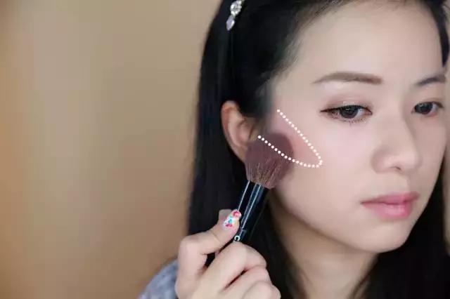 天王嫂昆凌难道也难逃豪门宿命么,天王嫂昆凌现在怎么样了