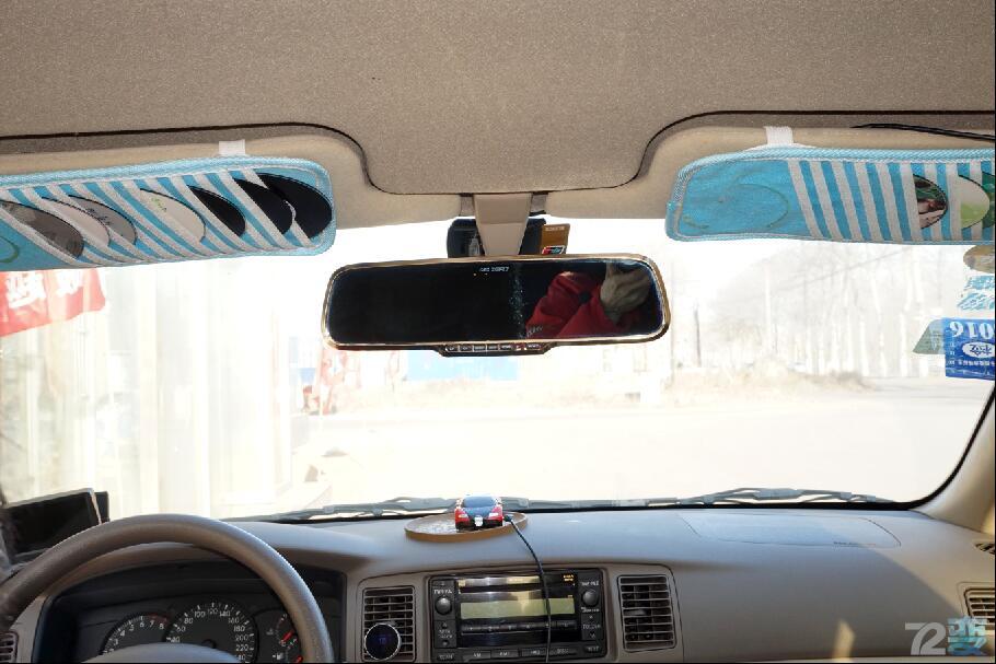 如何选购行车记录仪后视摄像头,如何选购行车记录仪呢