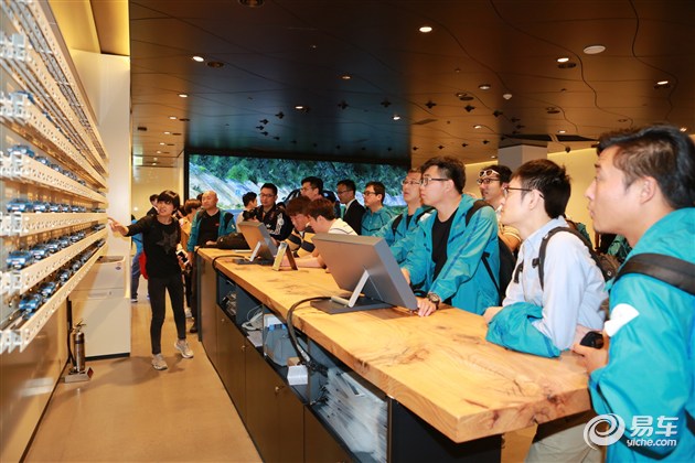 本田雅阁混动与索纳塔混动哪个好,索纳塔九混动怎么样