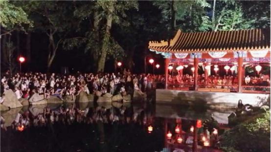 涔屽厠鍏板拰娉㈠叞鍙嬭皧灏忚埞,娉㈠叞涓尝