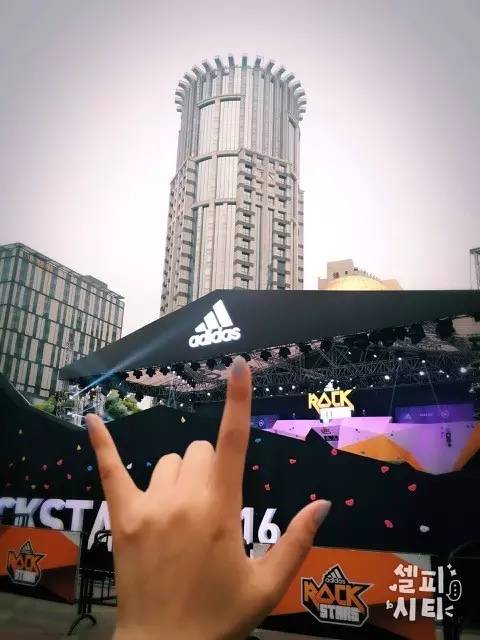 路牌带我抵达这里，而不是谷歌、百度、高德地图｜群分享