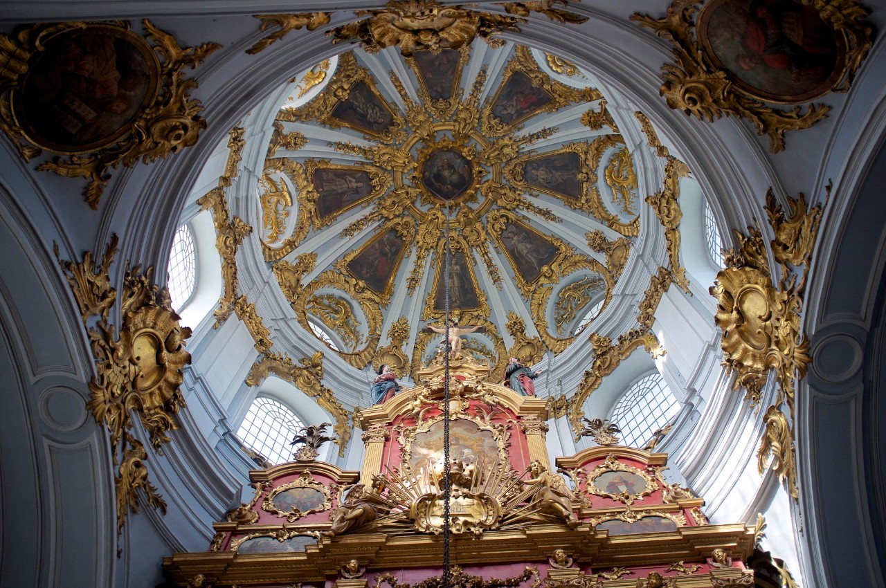 乌克兰宣布对中国免签,乌克兰对中国落地签