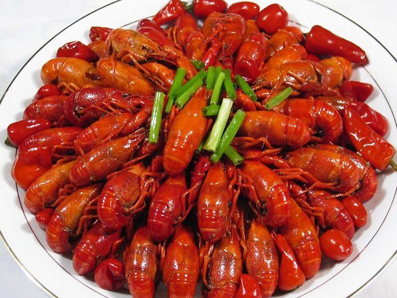 孕妇能吃小龙虾尾吗前三个月,孕妇可以吃小龙虾吗初期吃多少