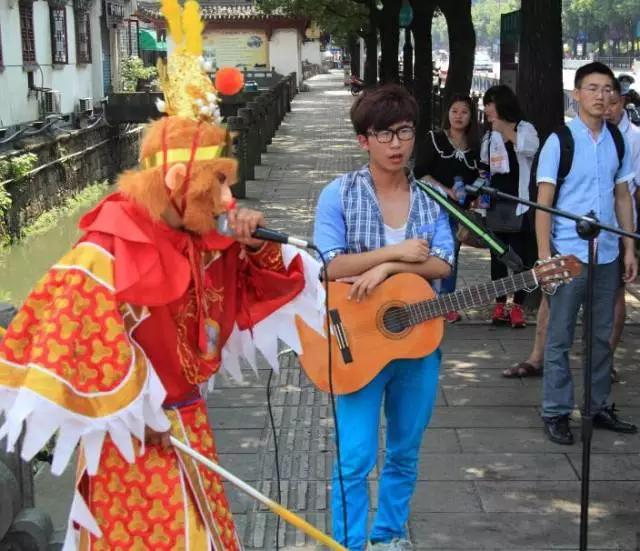 选专业最容易后悔的几个专业,目前高考选什么专业比较好找工作