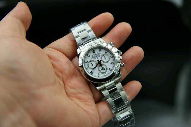 劳力士迪通拿白款好还是黑款好,劳力士迪通拿全白盘