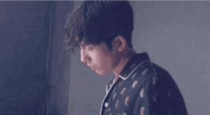 井柏然男装周放大招这美少女战士同款刘海可不是闹的