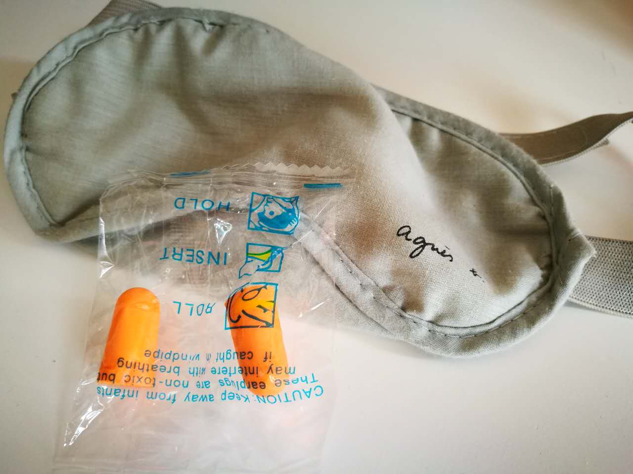 出国旅游所有英语,出国旅游时哪些物品不能带