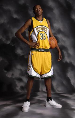 kd最好的一双实战鞋,kd上脚球鞋kd9