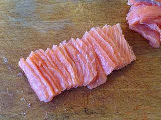 快！拿个大点的盆子，接住我的口水！