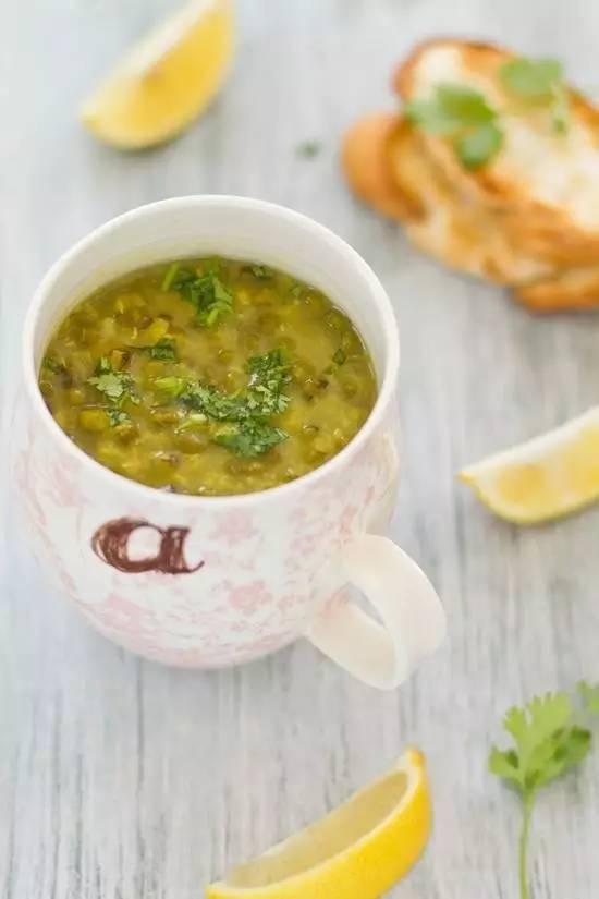 绿豆汤怎么煮更有营养,绿豆汤怎么熬好喝又营养价值