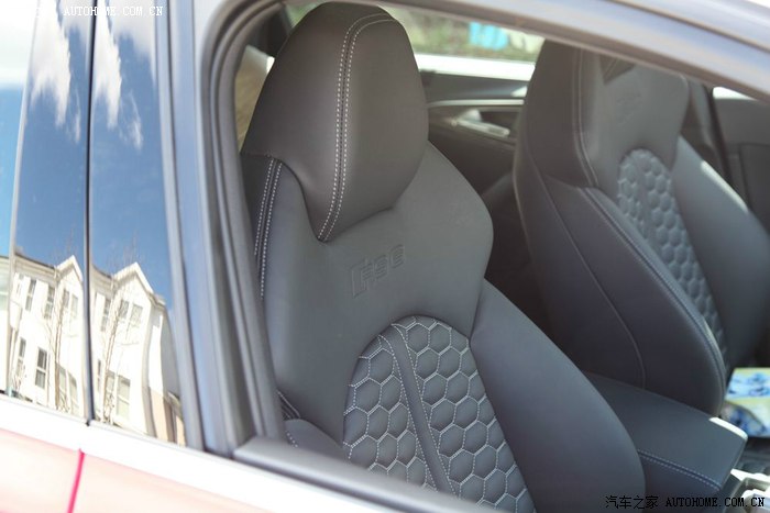 出售2021款奥迪rs6,2021款奥迪rs6到店提车