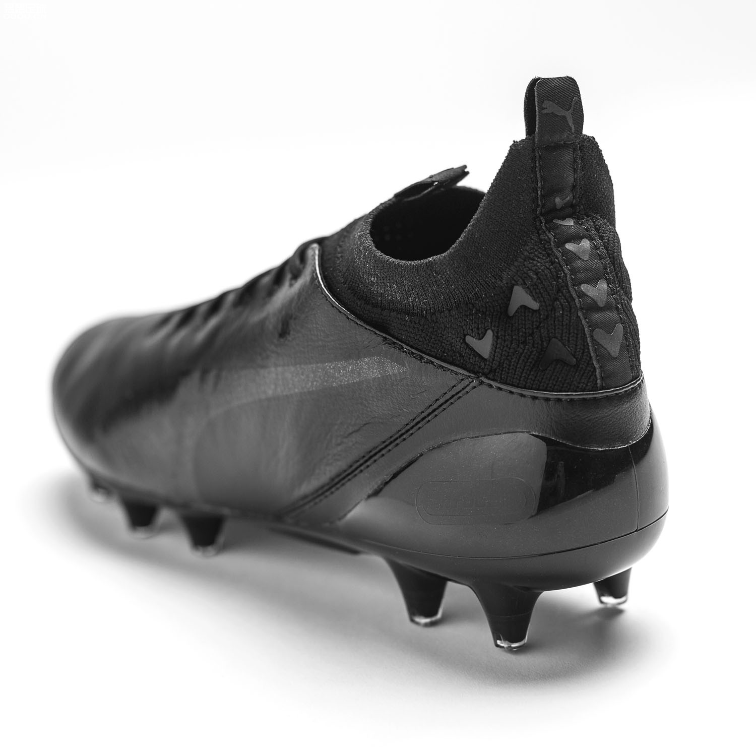 神秘足球鞋,彪马足球鞋未来之星所有配色