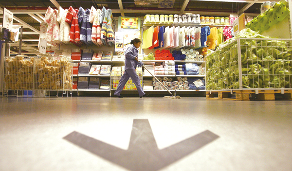 难抵网络蛋糕诱惑,龟速宜家终触网