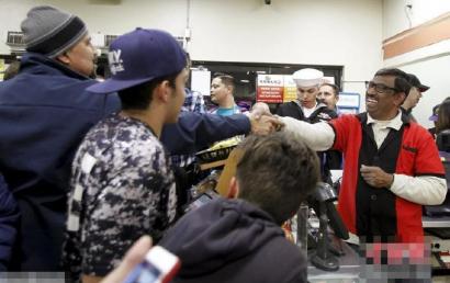 中国彩民:中了4美元,讨个好彩头