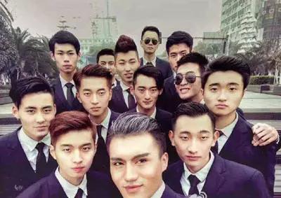 不戴太阳镜的夏天,不戴墨镜的夏天