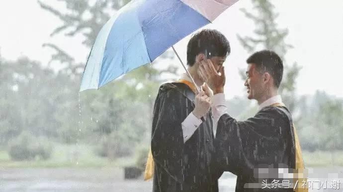 你们吃过辣椒口味的雪糕吗,作死吃冰棍视频