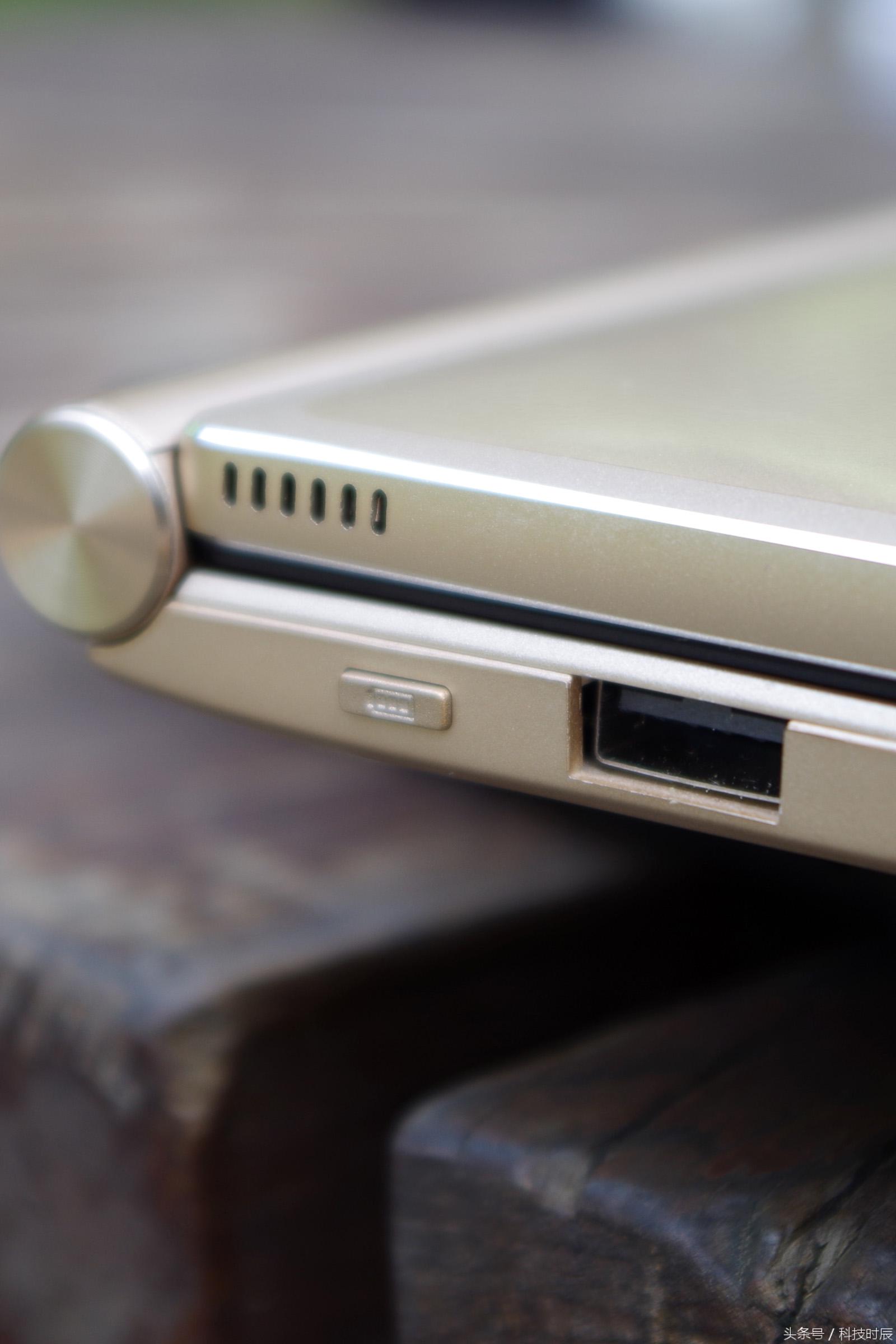 10.4寸二合一平板电脑推荐,台电tbook10平板测评