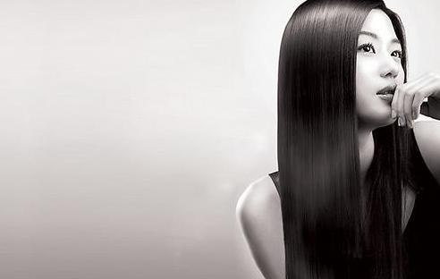 夏日轻盈柔顺的秀发体验,就在澳洲绿色溪谷