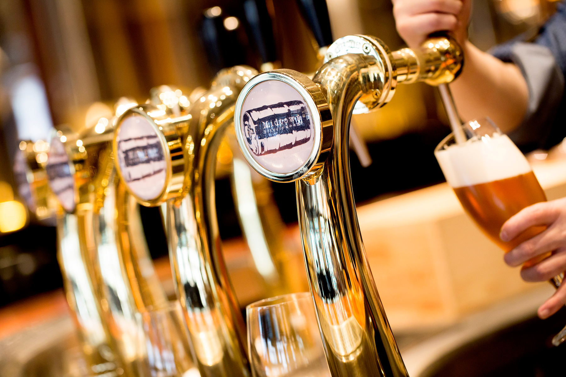 当我们谈起德国啤酒吧的时候我们都在谈什么?