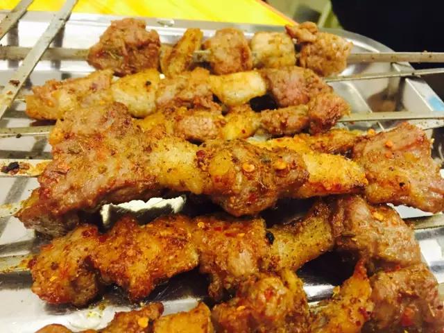 长沙正宗湘西烧烤,长沙坡子街夜市湘西烧烤