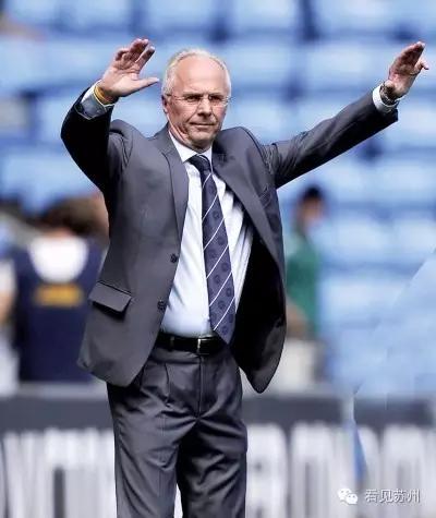 英格兰足球队为什么称为三狮军团,英格兰是三中卫体系吗