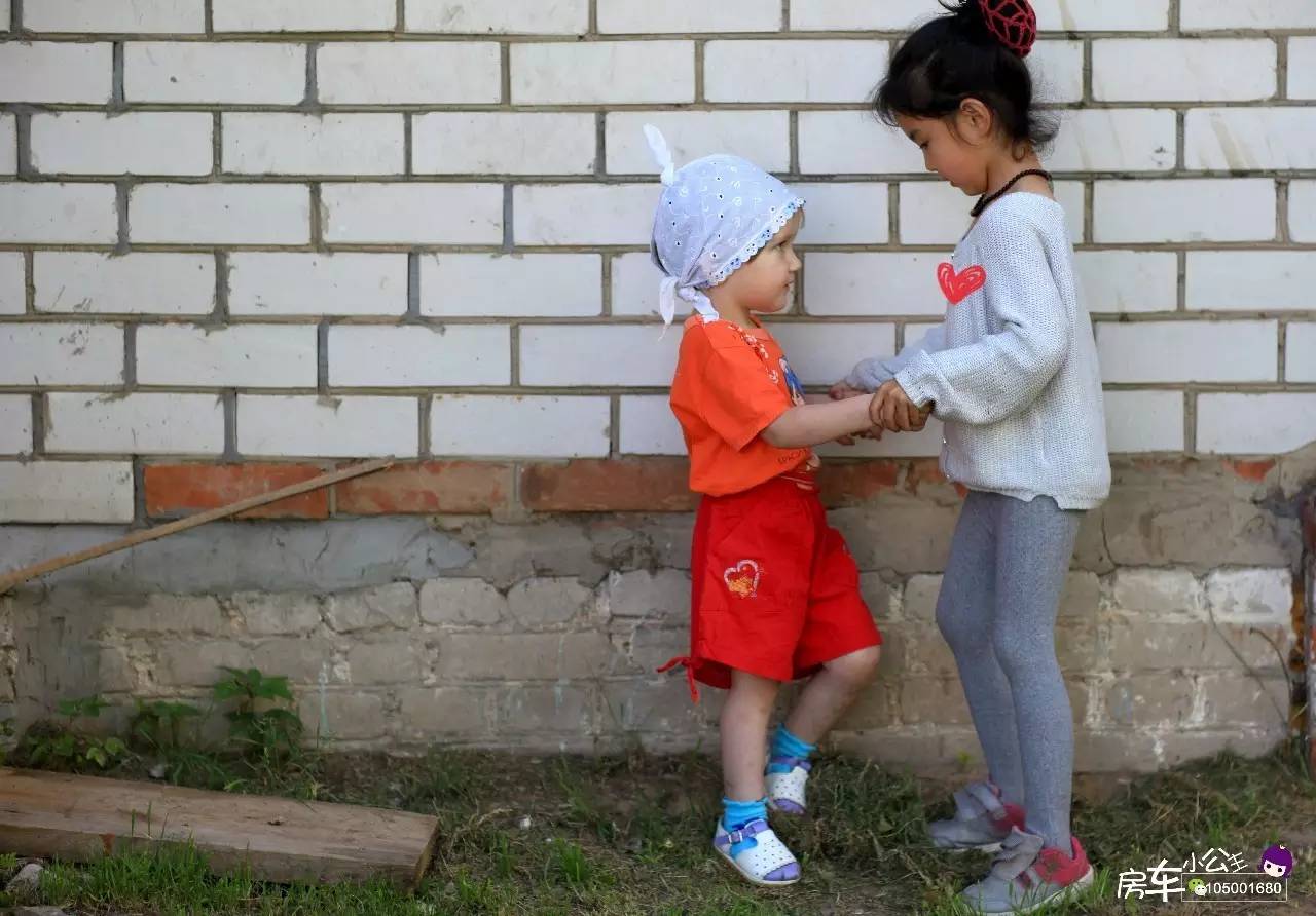 房车小公主环球旅行日记,房车小公主的环球旅行