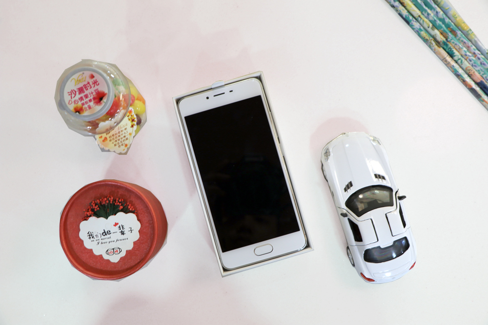 魅蓝3s参数配置屏幕,魅蓝3s指纹