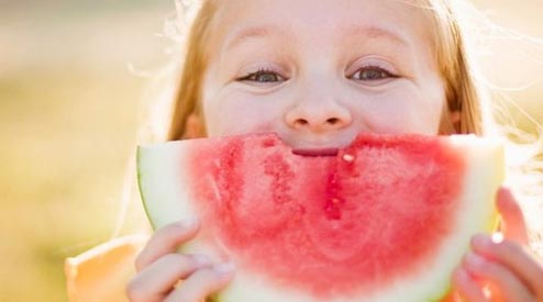 三伏天最好不要吃冷饮,三伏天夏季解暑饮品儿童