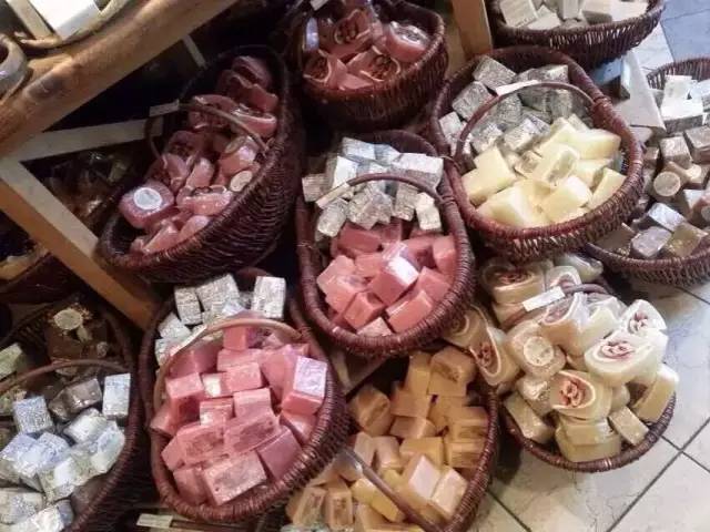 捷克国宝级化妆品,捷克最好用的化妆品