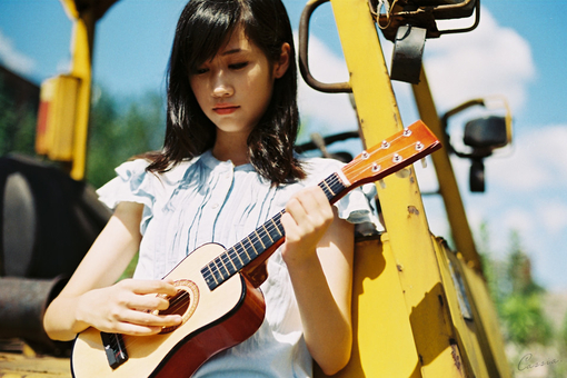 为什么说异地恋最费钱,异地恋消耗话费