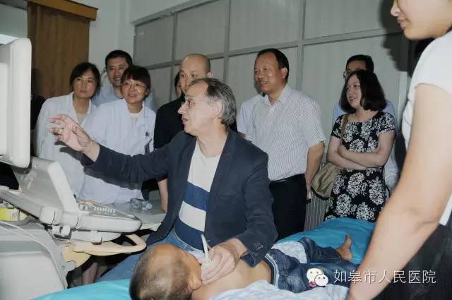 快看!市人民医院来了3个德国医生