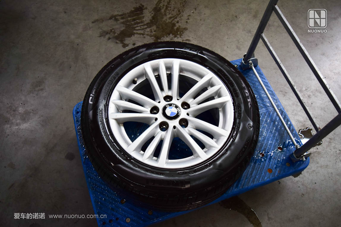 现款宝马3系对比f35,宝马3系买f30还是f35