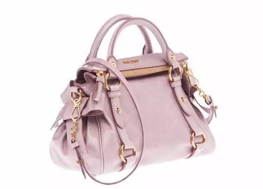 prada普拉达知名度,prada普拉达是高奢品牌吗