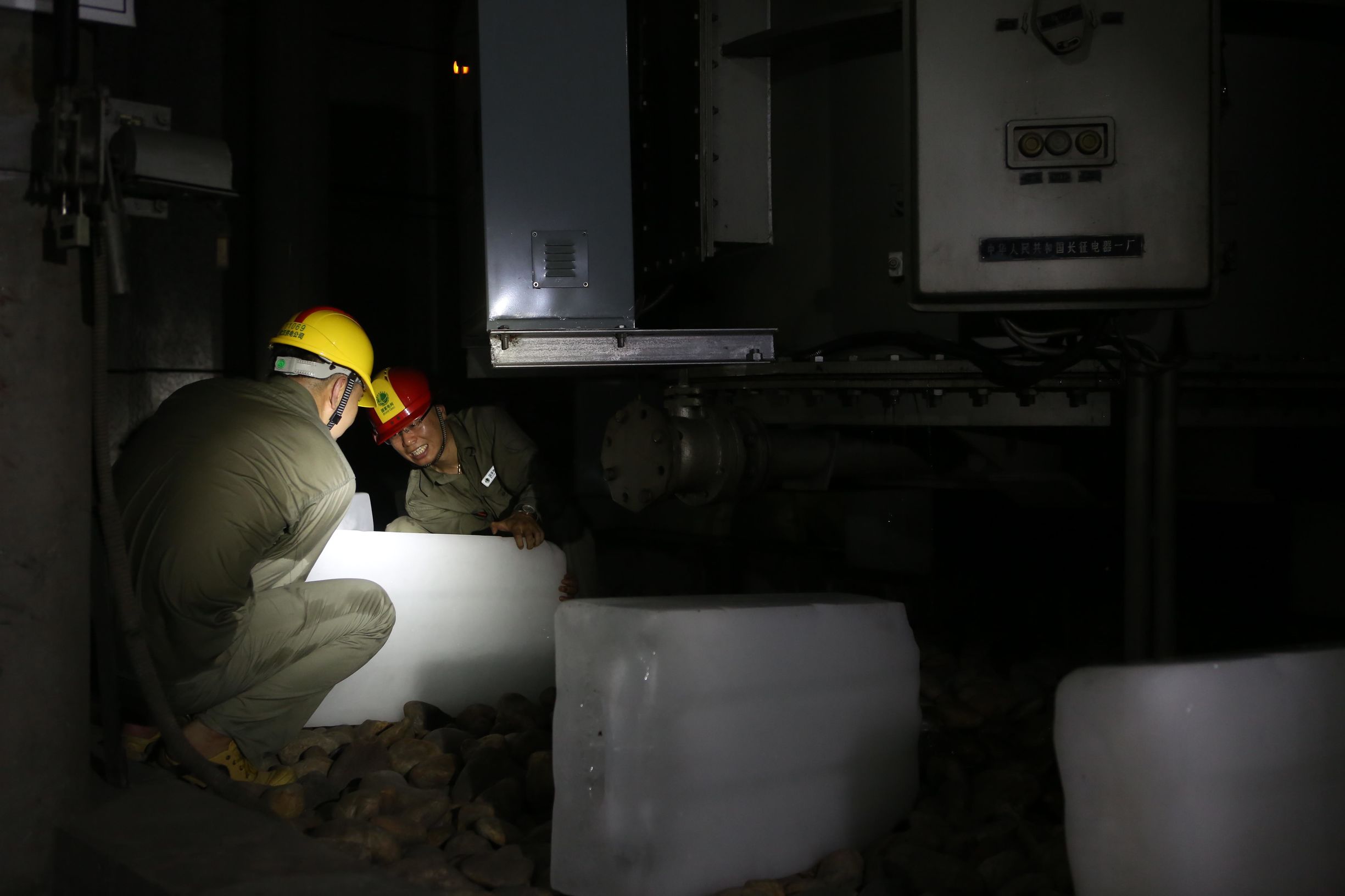 武汉电网最大用电负荷,用电负荷1kw