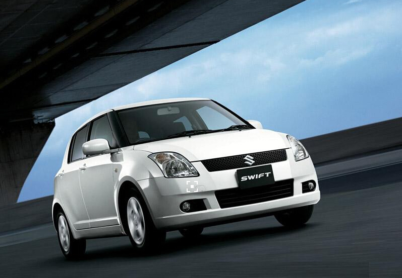 身轻如燕行动自如,铃木雨燕银灰色