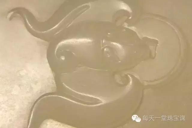 几百块钱的羊脂白玉,几百块钱的羊脂玉是真的吗