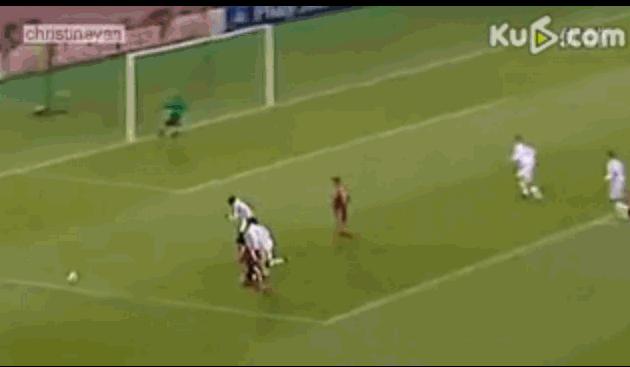 齐达内哈维,皮尔洛和齐达内谁更厉害