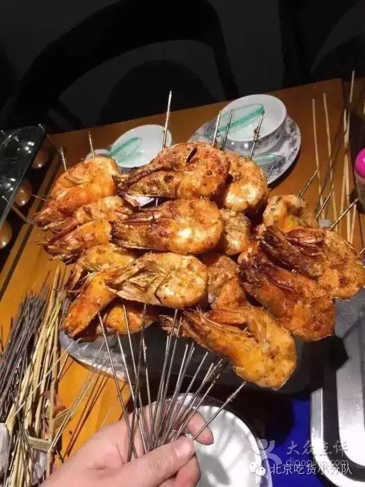 撸串最美的地方,北京烤串老字号有名的店