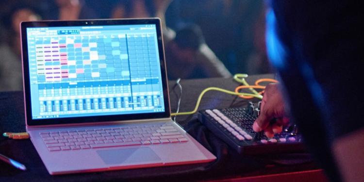 2020最建议买三款笔记本电脑,十大建议入手的笔记本电脑