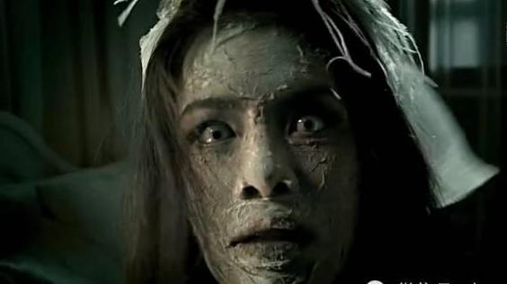 亲吻爱抚别人的新娘遭报应，这爱情来得有点重口惊悚