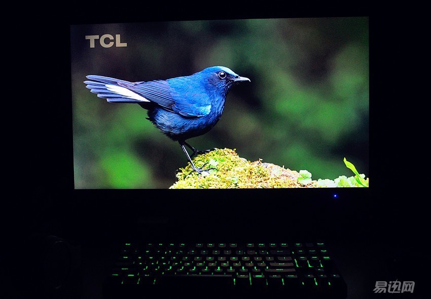 专门为设计师提供的一款显示器,设计师为什么喜欢苹果电脑