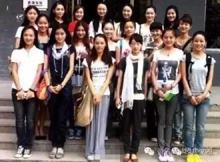 猜《余罪》傅老大是谁的男人?反正解冰是王凯背后的男人