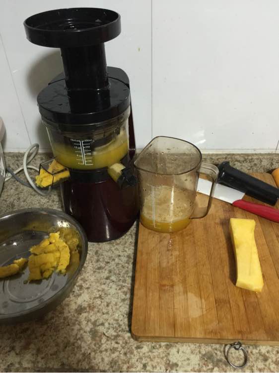 我和男朋友结婚半年了，生活当中我们俩就是谁有空谁下厨房