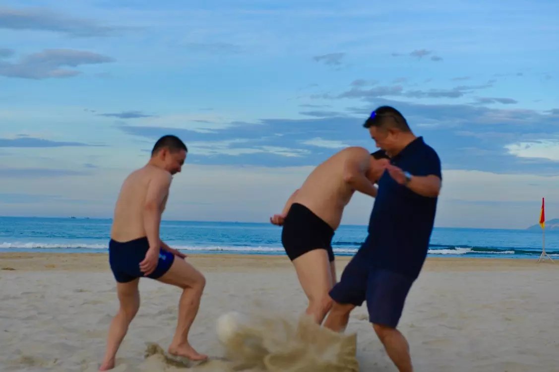 无论天晴下雨都要保持一个好心情,每时每刻都有好心情