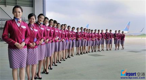 2018乘务员,2019航空公司乘务员年终奖排名