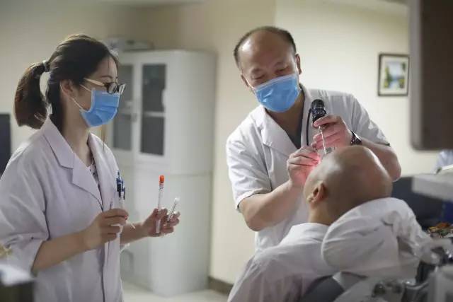 北京同仁医院耳鼻喉专家周兵,北京同仁耳鼻喉周兵